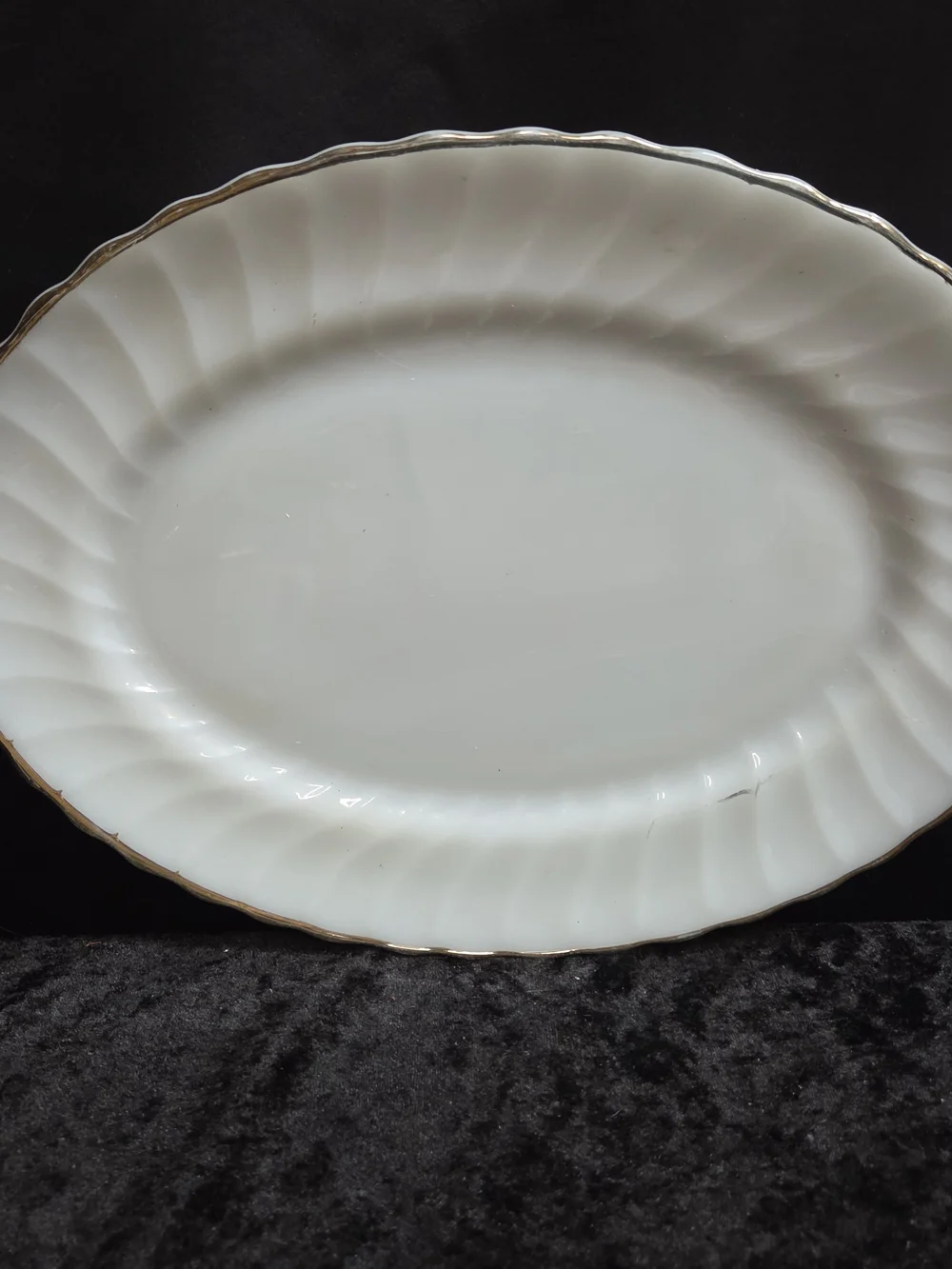 Vintage Anchor Hocking Fire King Milk Glass Swirl Serving Dish Platter Gold Rim